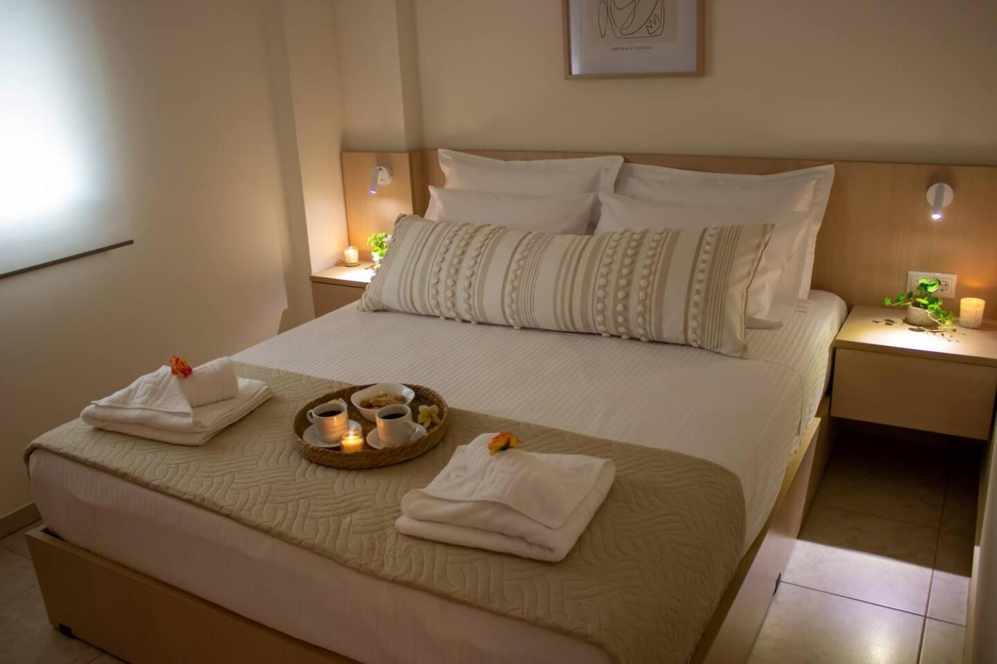 Maistro Suites With Pool, Matala Exterior photo